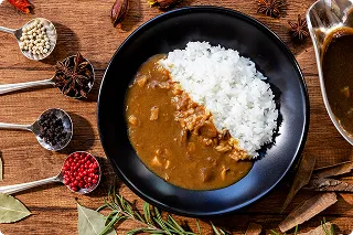 オリジナルスパイスの朝カレー