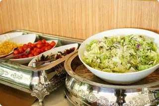 一日の始まりはフレッシュな野菜で