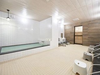 写真:館内に男性大浴場