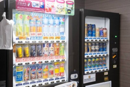 自動販売機（お酒・ソフトドリンク）／製氷機