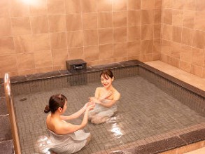 写真：手足を伸ばしてのんびりと