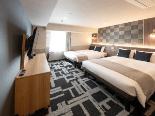写真:全室サータ®製ベッドを導入