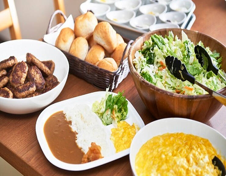 朝食