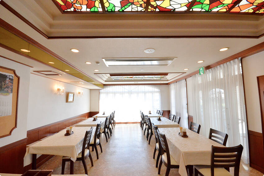 朝食会場