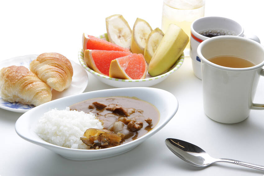 朝食