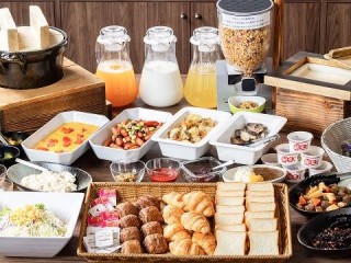 写真:バラエティ豊かな朝食