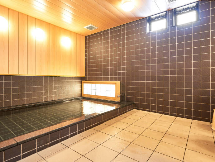 写真：いやし処ほてる寛楽埼玉・本庄早稲田ひのきの館 お風呂 1
